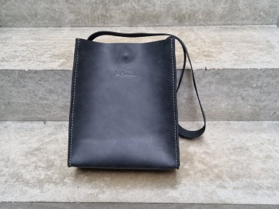 galerie/001 Taschen/012 Zoé/resized/T0294 (2023-06-29) 1_small.jpg